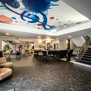 Hotel Welcomotel Aéroport